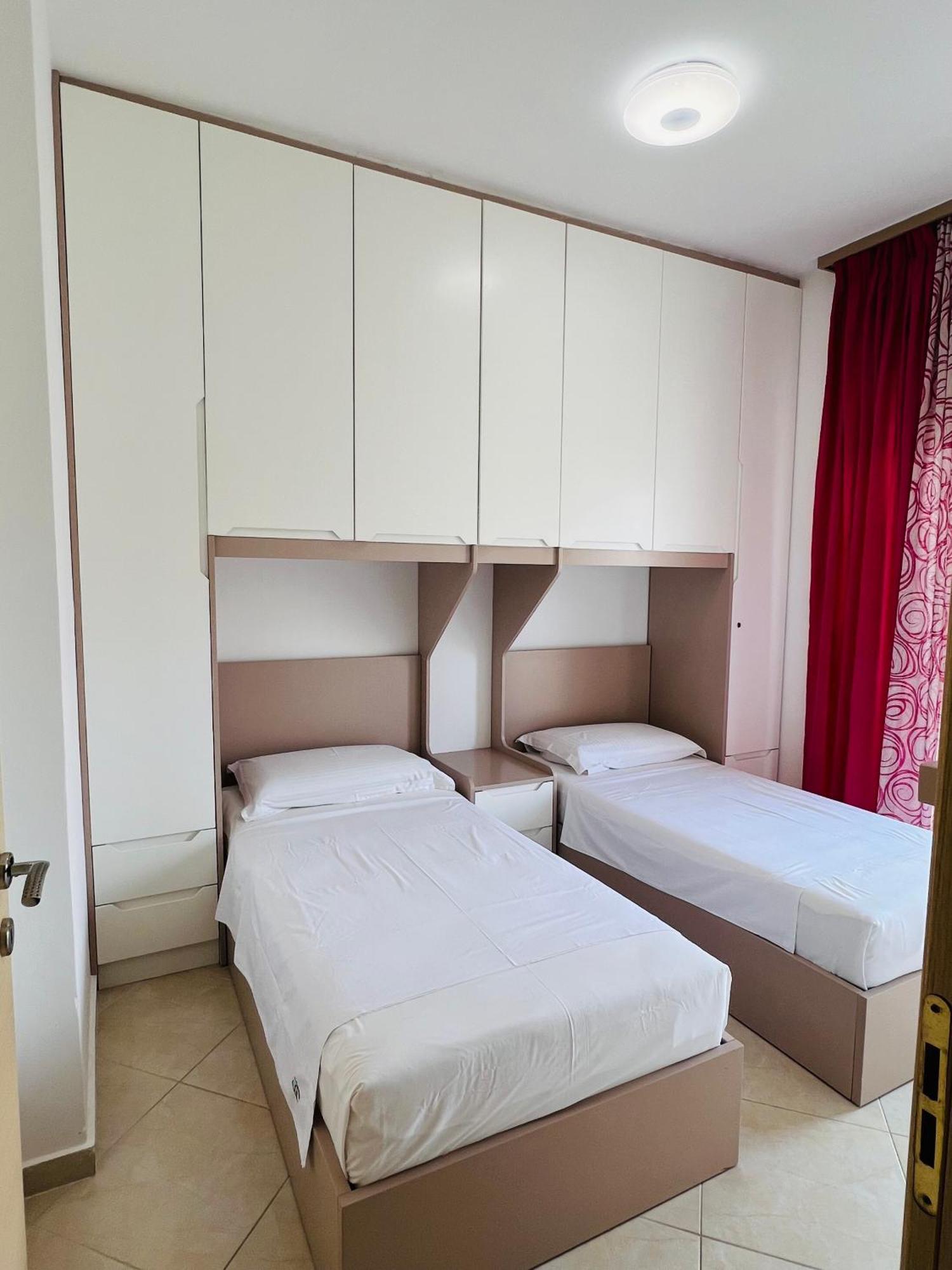 Hotel Bella vista Orikum Esterno foto